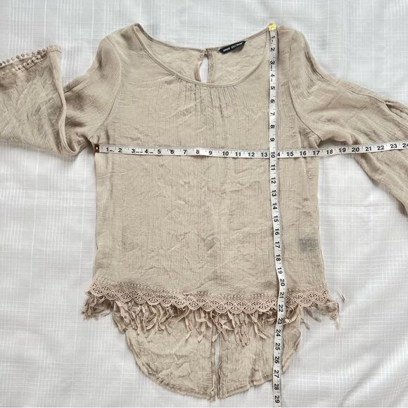 Unique Spectrum Boho Lightweight Crocheted Fringe 3/4 Sleeve Blouse - Picture 12 of 12